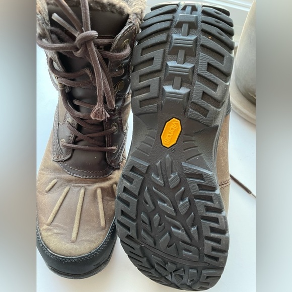 Men Ugg Felton Boot - Picture 6 of 8